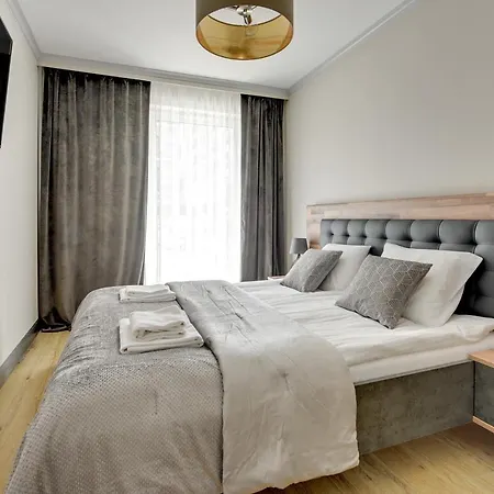 Angielska Grobla Old Town *