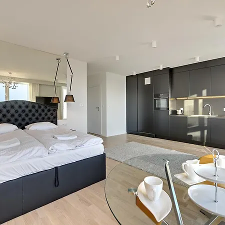 Angielska Grobla Old Town