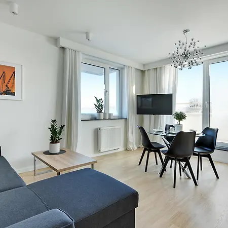 Angielska Grobla Old Town Gdansk