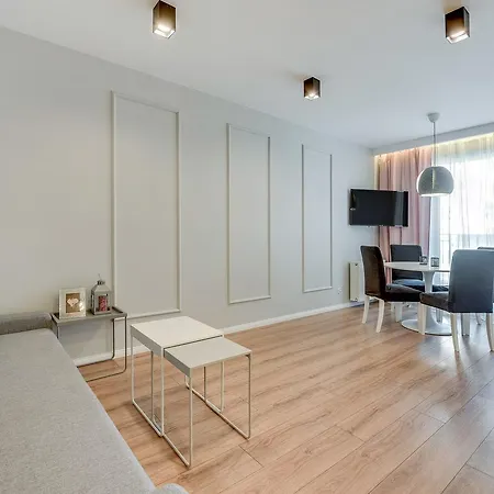 Angielska Grobla Old Town *