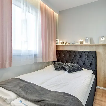 Angielska Grobla Old Town *